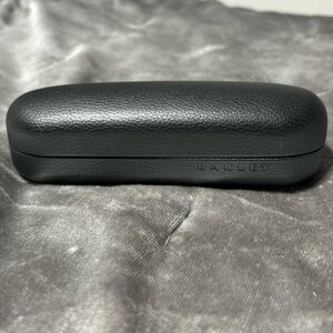Oakley - Case